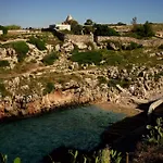 Nyaraló Dora