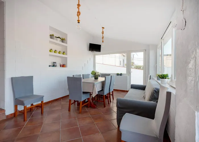 Dora Сasa de vacaciones